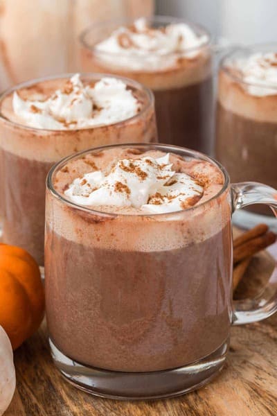 mugs of pumpkin spice hot chocolate